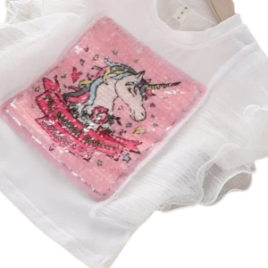 Conjunto de falda y jeans